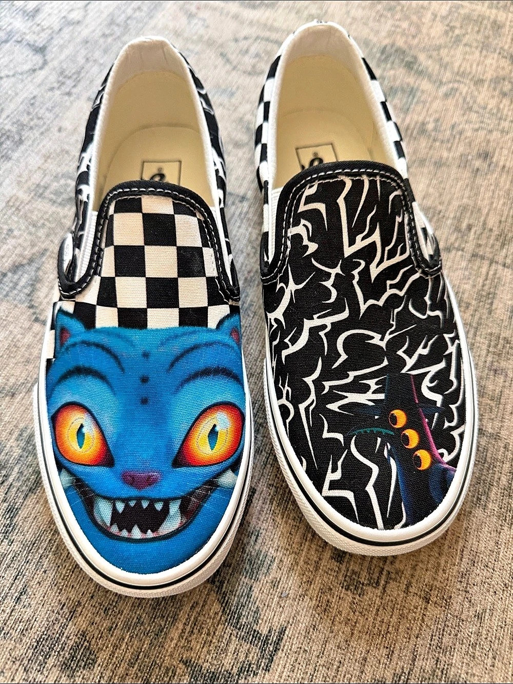 Vans K-Pop Demon Hunters Graphic Slip-On Sneakers US 5